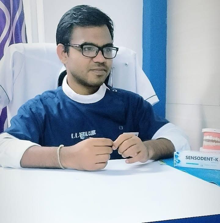dental implantologist,oral surgeon